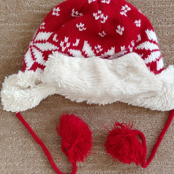 Aeropostale Hat and Scarf Set - Picture 2 of 4